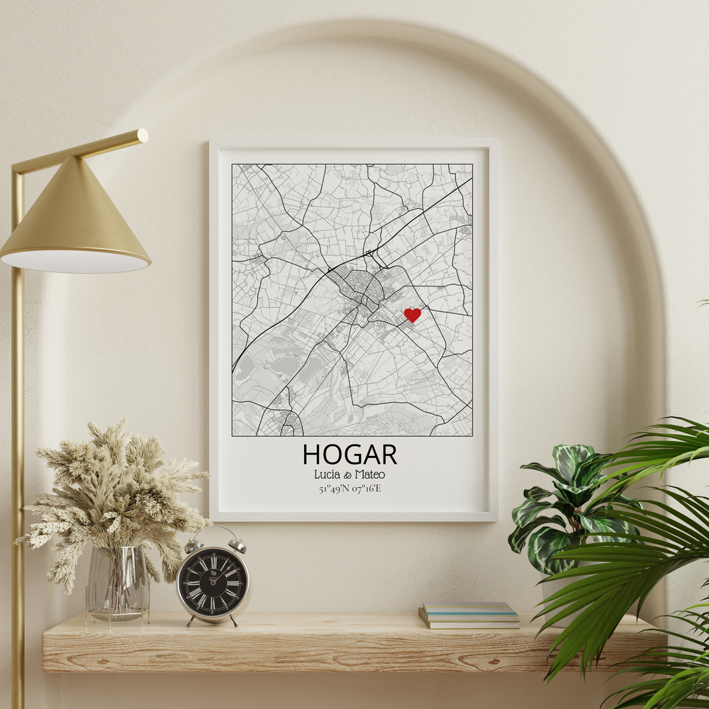 Mapa con corazón rojo en marco blanco dentro de un nicho, un regalo para estrenar casa